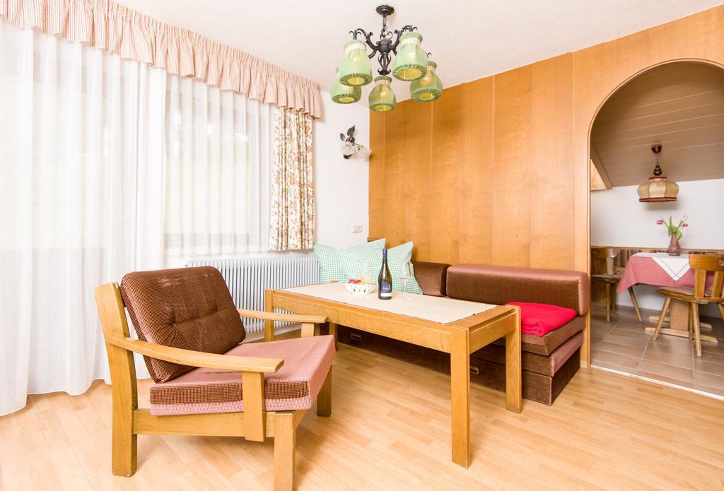 Gaestehaus Helga Scharnitz Pokoj fotografie